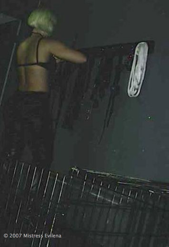 Evilena Photos