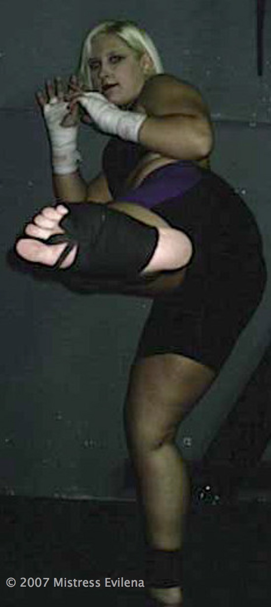 Evilena Photos