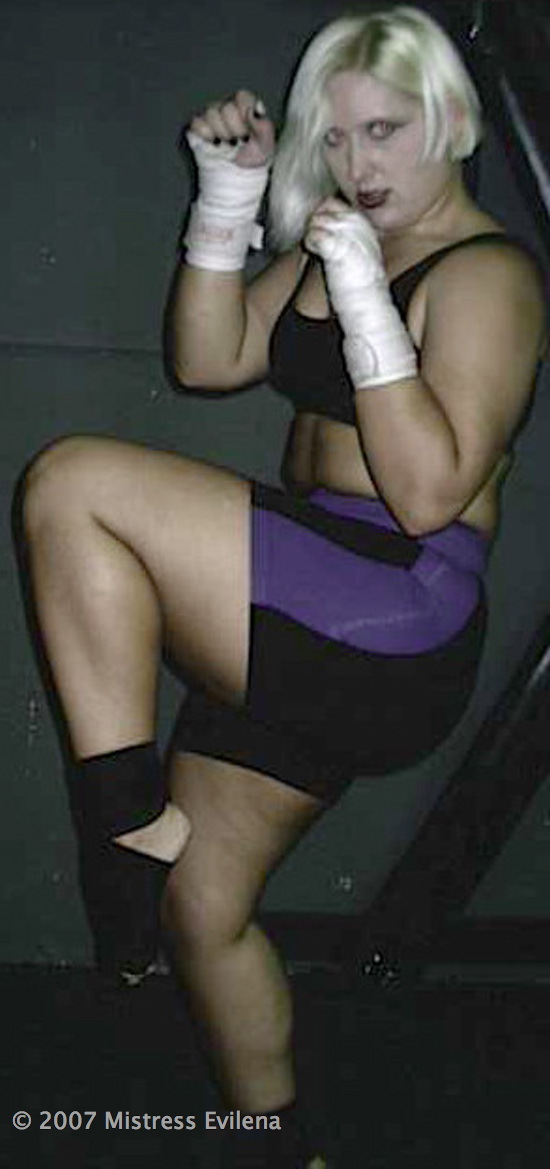 Evilena Photos