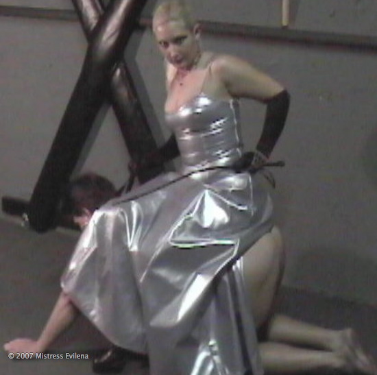 Evilena Photos
